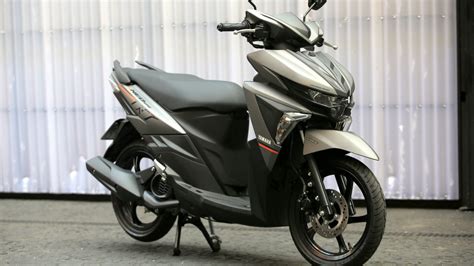 neo moto - black bird moto
